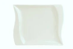 Kaffeeservice 18tlg. Monika Leicht Eckig Porzellan Für 6 Personen Weiß Mit Rotem Blumendekor -Ausgewählte Geschirrgeschäfte 336779bf c791 4407 923f 7611dd9742e9